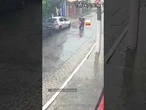 Câmeras flagram dupla furtando motocicleta na zona norte de São Paulo