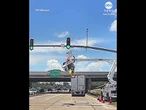 18-wheeler slams into electrical worker in Louisiana