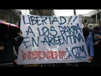 Tribunal argentino liberta torcedores chilenos após violenta briga em estádio | AFP