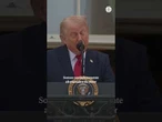 Trump, a Melania en un acto público: "Solo hay sitio para una estrella en la familia" #shorts
