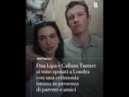 Dua Lipa e Callum Turner si sono sposati a Londra, ora tre giorni di festeggiamenti a Palermo