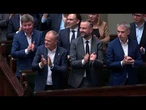 Puchnące etaty i miliony na doradców! DÓWÓR TUSKA rośnie w zastraszającym tempie!