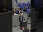 Oszukali Polaków?! Tusk obiecywał bezpieczeństwo, a pakt migracyjny właśnie wszedł w życie!