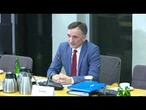 Kompromitacja pseudokomisji Sroki. Mikrofon nie działa, Ziobro: "Nawet technika protestuje!"