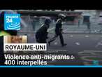 Violence anti-migrants : 400 interpellés au Royaume-Uni • FRANCE 24