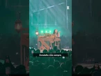Lady Gaga ringrazia Donatella Versace durante il concerto di Milano