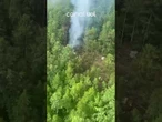 Avião comercial com dezenas de passageiros cai na Rússia; vídeo mostra destroços