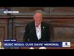 Bruce Springsteen honors music legend Clive Davis