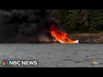 Seaplane crashes into rocks off Washington coast