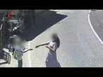 Truffa un'anziana travestendosi da donna: l'appuntamento in strada, poi il blitz dei carabinieri