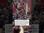 ITALIA | BATALLA campal en el PARLAMENTO entre diputados de la Liga y del Movimiento 5 Estrellas