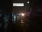 El momento en que cientos de pasajeros son desalojados de un Avlo que se paró camino de Orense #Avlo