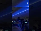 Due piccioni nella cabina di un aereo della Delta Airlines: caos tra i passeggeri