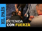 EE UU | Detenida con fuerza durante el debate de una propuesta migratoria | EL PAÍS