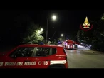 In fiamme il Teatro Viper di Firenze, crollato il tetto. L'intervento dei Vigili del Fuoco