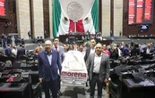 El PRI lleva un ataúd a la discusión de la Ley Telecom; “murió la libertad”, dicen