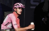 Isaac del Toro mantiene el liderato del Giro tras 16 etapas; la competición termina este domingo