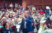 Felipe Calderón reaparece tras el relanzamiento del PAN