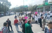 Con bloqueo en Tlalpan, exigen más recursos para el Instituto Nacional de Cancerología