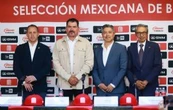 Presentan a Benjamín Gil como manager que dirigirá a la selección en el Clásico Mundial de Beisbol