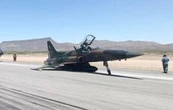 Aeronave militar sufre ponchadura al aterrizar en aeropuerto de Chihuahua