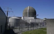 Gobernadora de Nueva York busca construir la primera central nuclear del estado en décadas