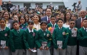 Inicia entrega de 6 millones de Cartillas de las Mujeres a estudiantes de secundaria