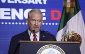 En vísperas de aranceles, Ronald Johnson destaca lucha conjunta México-EU contra “narcoterroristas”