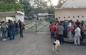 Hombre dispara contra taxista hospitalizado y su padre en IMSS-Bienestar de Tuxpan