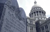 Aprueban ley en Texas que obliga a exhibir los Diez Mandamientos en todas las aulas de colegios