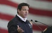 Gobernador de Florida justifica atropellamientos contra manifestantes (Video)