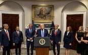 Trump dice a las embarazadas que “aguanten”, otro ejemplo de hombres opinando sobre dolor femenino