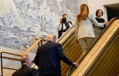 Trump se queja de escalera y teleprompter; la ONU culpa al equipo del presidente (Video)