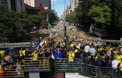 Bolsonaro reúne a sus partidarios en Sao Paulo para protestar contra su juicio ante la Corte Suprema