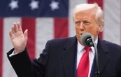 Trump hablará con Putin y Zelenski el lunes para poner fin a un "baño de sangre" en Ucrania