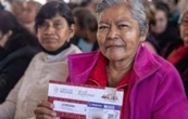 Banco del Bienestar lanza aviso a adultos mayores sobre uso de su tarjeta