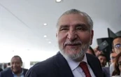 El Senado eliminará viajes al extranjero y el valet parking, anuncia Adán Augusto López