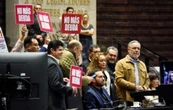 Morena y oposición chocan por reforma en Ley de Ingresos; llaman “enano político” a Ramírez Cuéllar