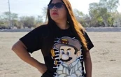 Regidora desata polémica por usar playera de “Super Chapo Bros”
