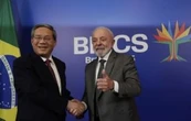 Trump impondrá arancel adicional del 10% a los países que “se alineen” con los BRICS