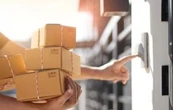 La estafa del "brushing" evoluciona: ahora usan códigos QR en paquetes no solicitados