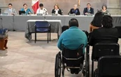 Pese a los reclamos de personas con discapacidad, Lenia Batres mantiene su postura