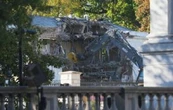 Inician demolición en Ala Este de la Casa Blanca para construir salón de baile por orden de Trump