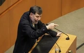 “Medios van a desaparecer”: Fernández Noroña arremete contra la prensa por viaje privado en Coahuila
