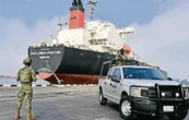 Identifican a capitán de navío como enlace entre titulares de aduanas para traficar huachicol