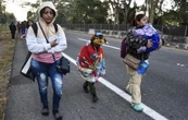 Llamadas a la puerta y pruebas de ADN: cómo Trump planea rastrear a 450 mil niños migrantes