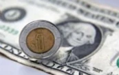 Peso se deprecia tras posibles recortes de la Fed