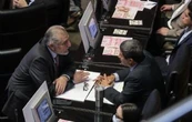 Juristas y opositores califican de regresiva la reforma de Sheinbaum a la ley de amparo