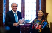 Brugada entrega llaves de la CDMX al vicepresidente de Brasil para "fortalecer lazos políticos"