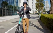 Andas en scooter o bici eléctrica: así será el trámite de placas en la Ciudad de México